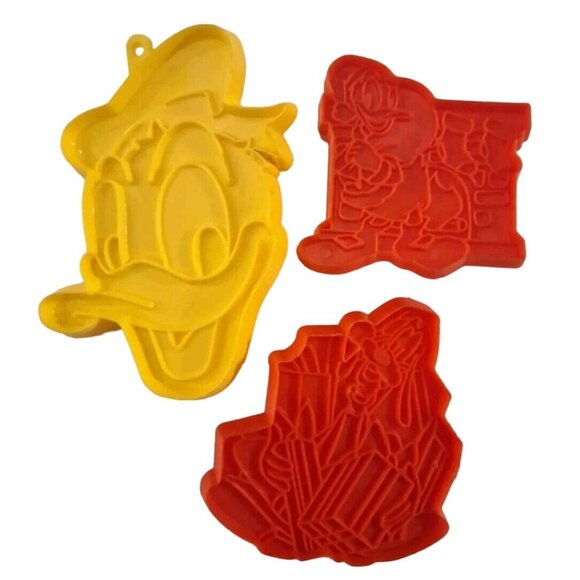 Disney Donald Duck & Goofy Plastic Cookie Cutters Vintage 3 Lot Head Face - Picture 1 of 9
